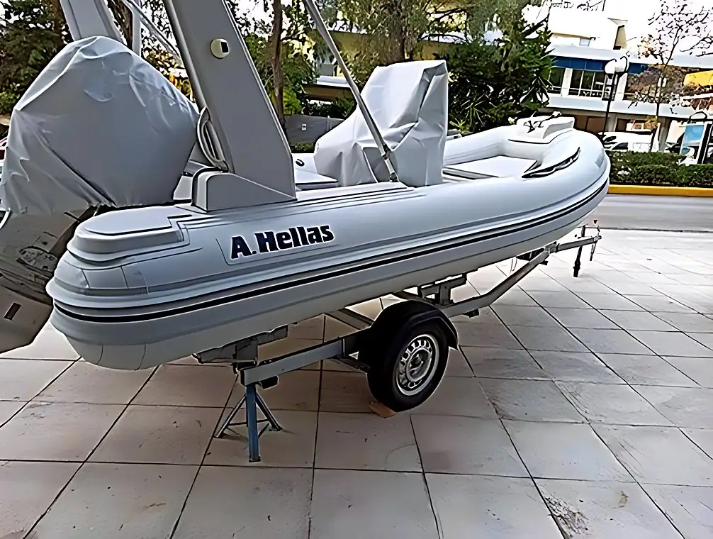 Αλλαγή αεροθαλάμου σε φουσκωτό σκάφος A.Hellas, μετά